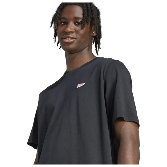 Adidas Ανδρική κοντομάνικη μπλούζα Pennant Trim Graphic Tee